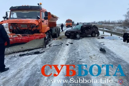 В лобовом ДТП с КАМАЗом двое волгоградцев погибли, ранен ребенок