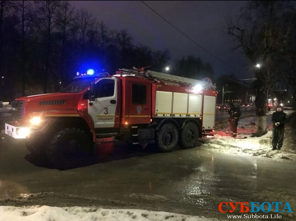 В Муроме на пожаре в жилом доме один человек погиб, еще один получил травмы